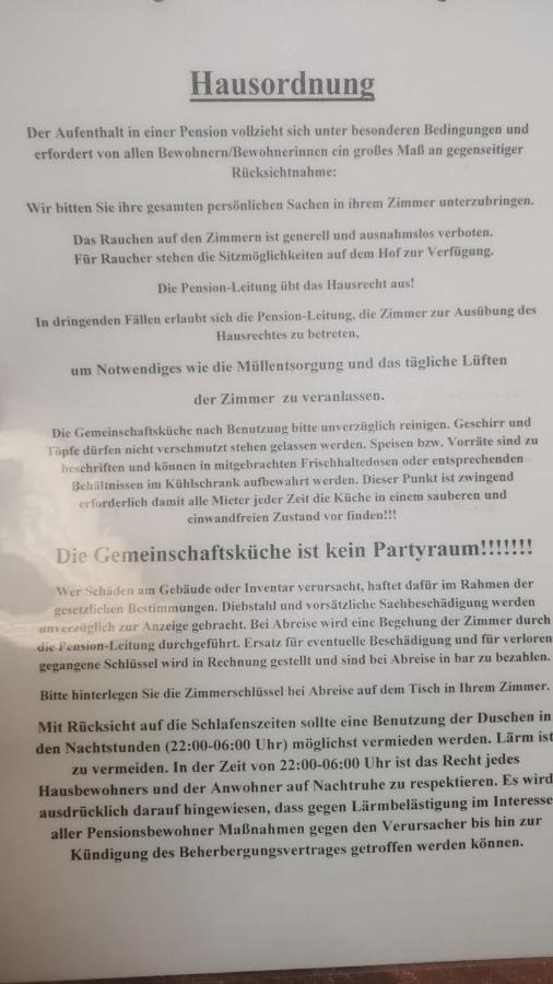Zimmervermietung Schoenfliesser Stuben Auch Fuer Monteure 艾森许滕施塔特 外观 照片